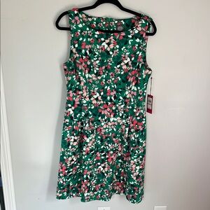 Vince Camino Floral Sleeveless Dress - Green and Pink Size 12 NWT